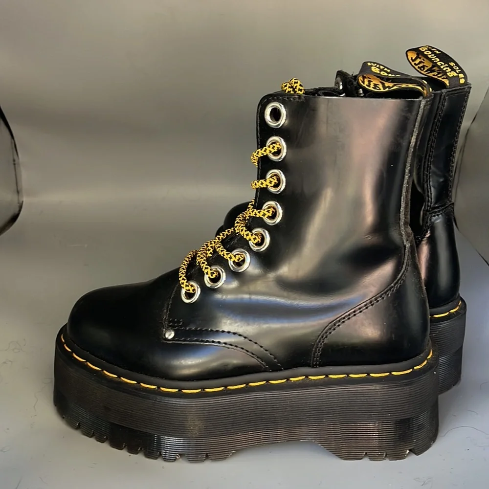 Dr Martens Jadon Max - Picture 2 of 4